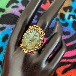 Plunder Gold and Green Ornate Ring